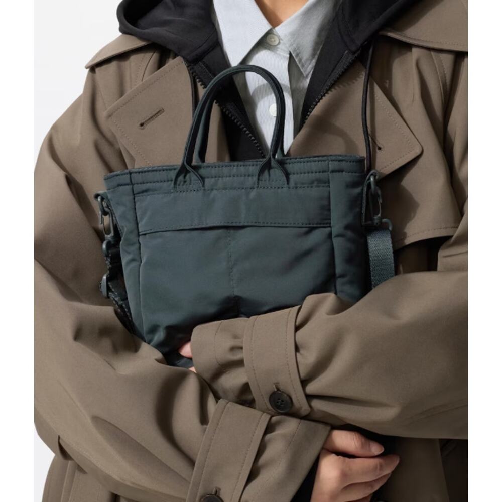 Uniqlo 2Way Utility Mini Bag in Dark Green - Picture 3 of 12